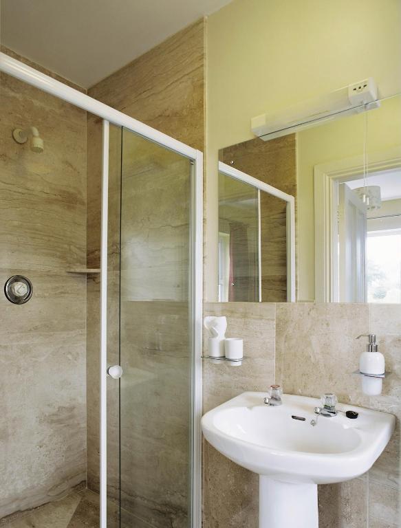 Greenlawn Lodge リスドゥーンバーナ 部屋 写真