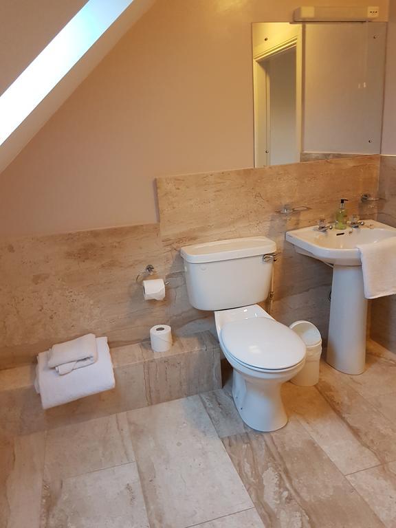 Greenlawn Lodge リスドゥーンバーナ エクステリア 写真